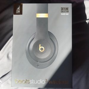 Beats Studio 3 Wireless Skyline collection